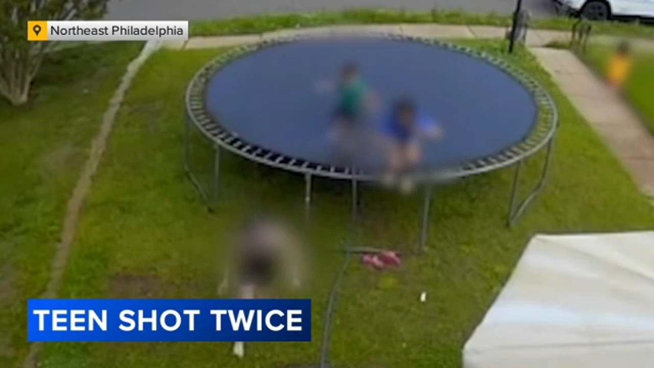 Children seen running to safety after 15-year-old shot nearby