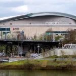 Oregon Lawmakers Advance $365M Plan to Renovate Moda Center