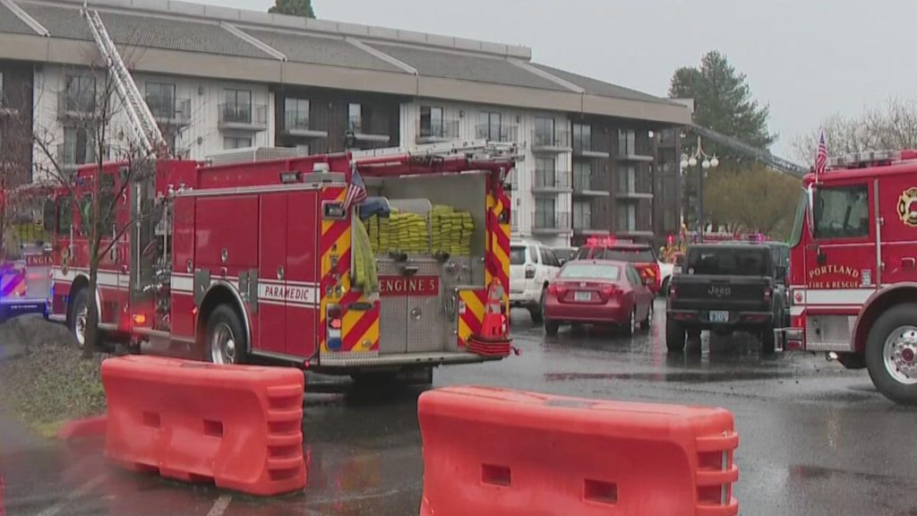 Holiday Inn on Hayden Island Evacuated After Second-Alarm Fire