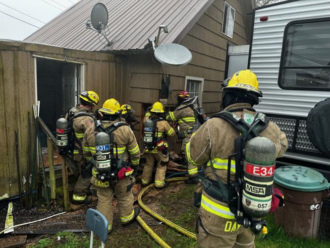 Firefighters quickly contain house fire in Lebanon; no injuries reported