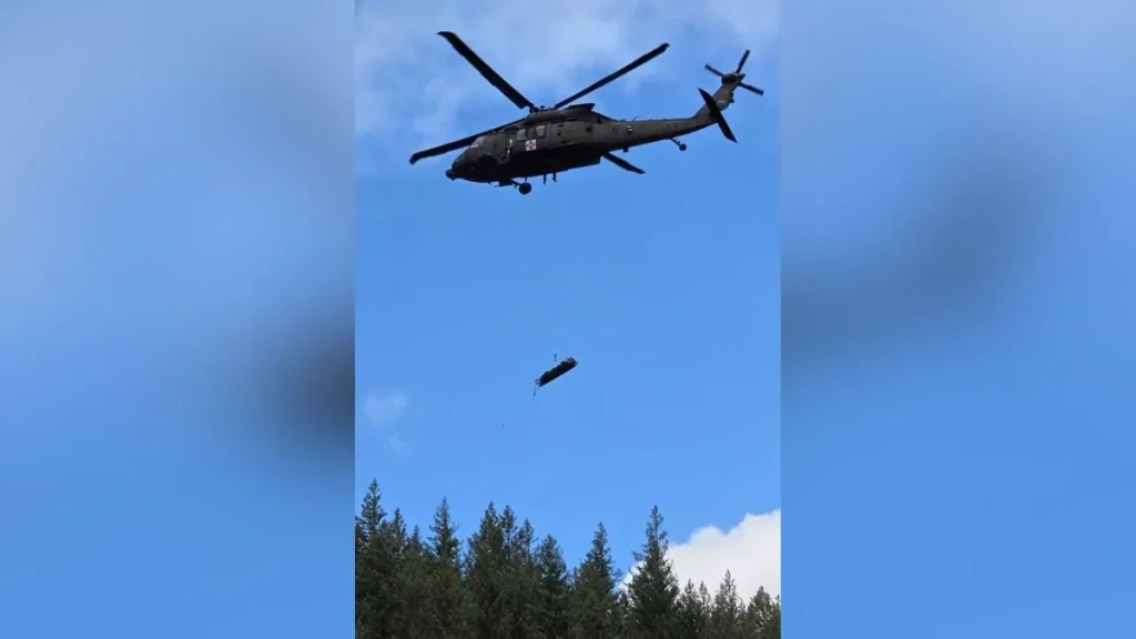 National Guard Black Hawk rescues injured logger from remote Mount Hood forest