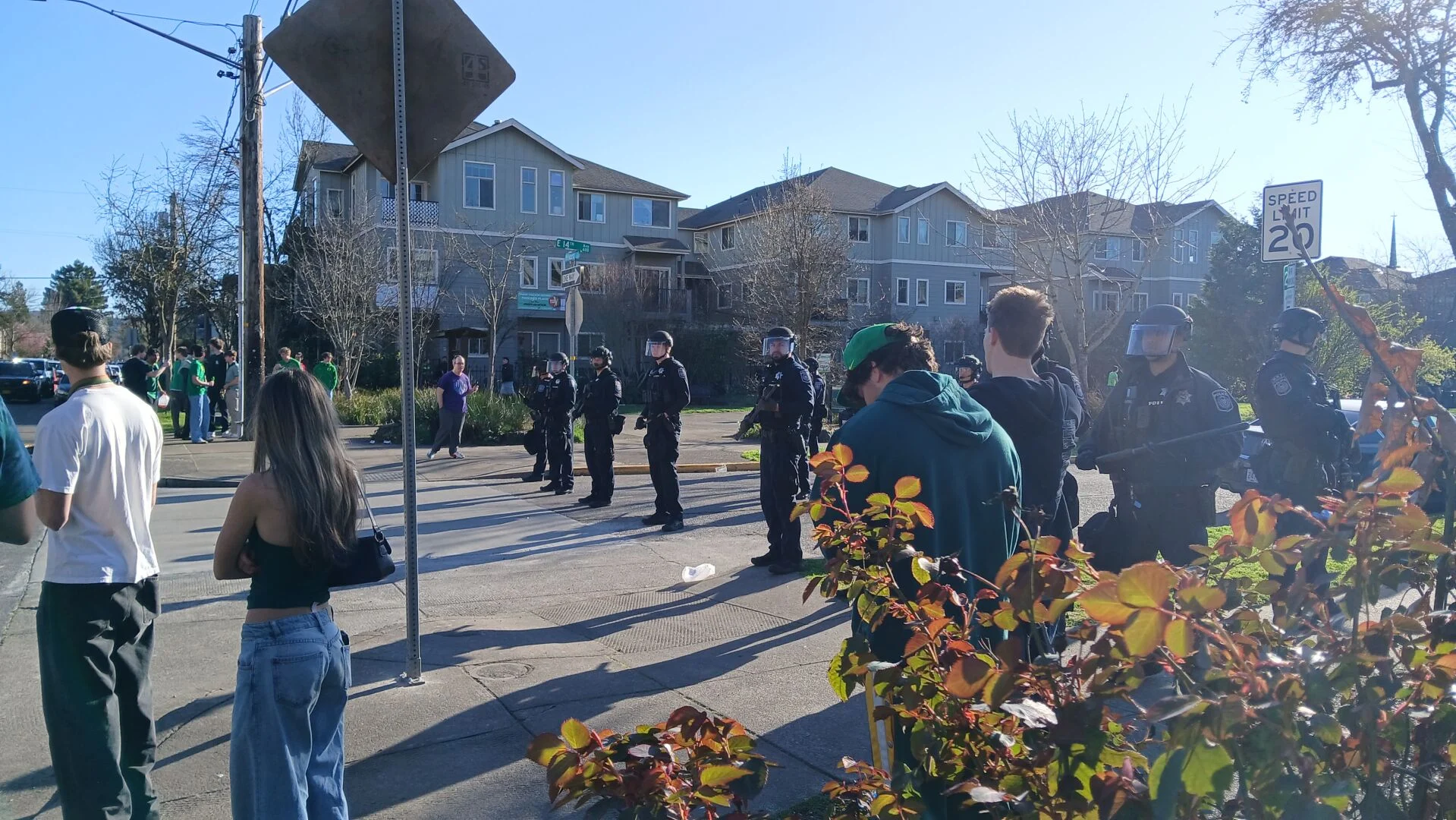 Large party near University of Oregon leads to arrests and citations in Eugene