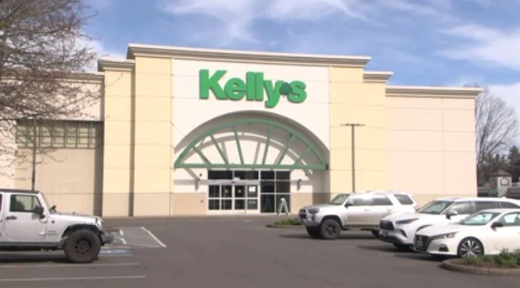 Kelly’s Home Center expands with new appliance and mattress showroom in Eugene