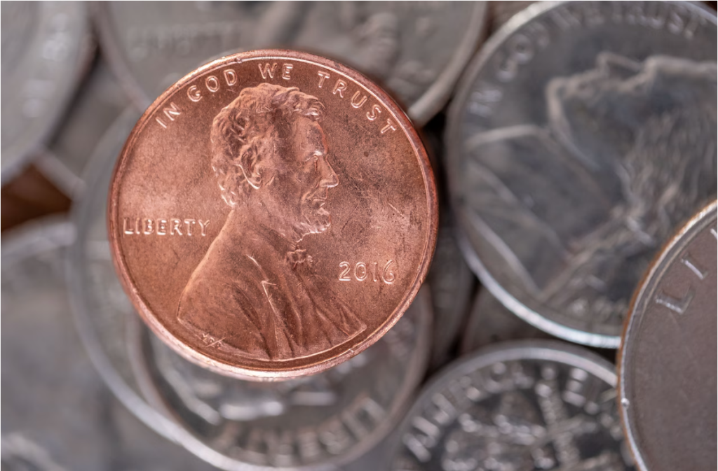 Oregon lawmakers approve bill allowing stores to round cash change to the nearest nickel