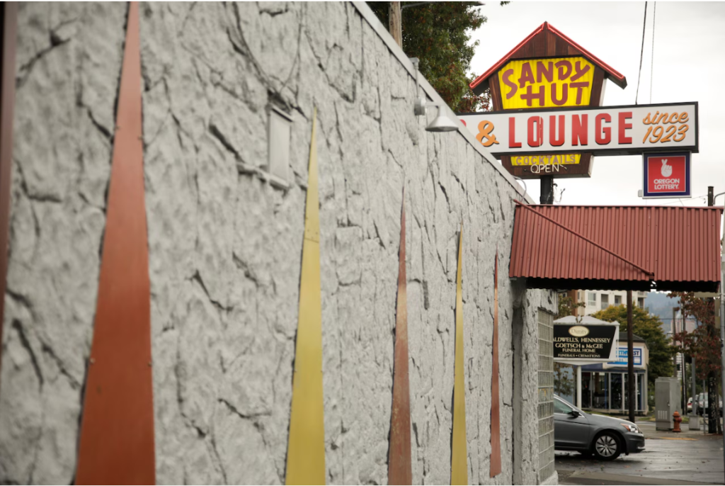 Customer accused of cracking Portland bar employee’s teeth after food order dispute