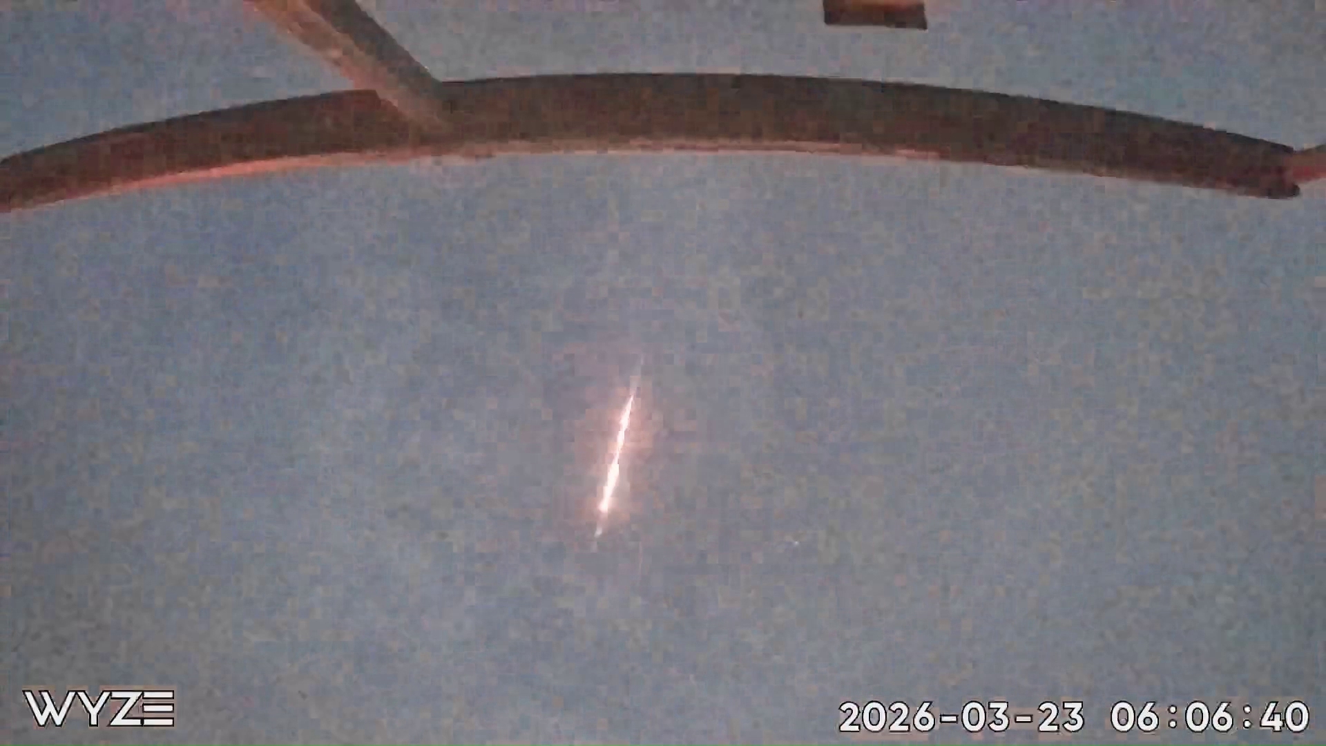 Bright Meteor Fireball Lights Up Skies Across Oregon
