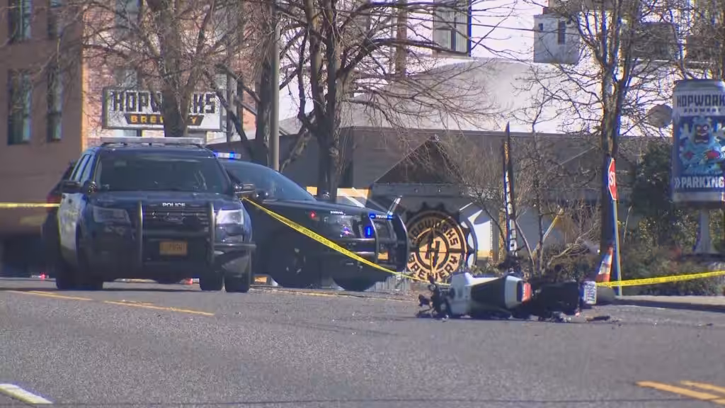 Motorcyclist Killed in Crash With Car in Southeast Portland