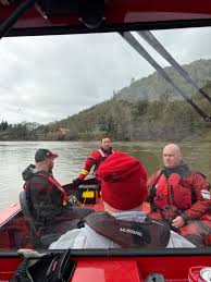 Man Presumed Drowned After South Umpqua River Rescue Attempt