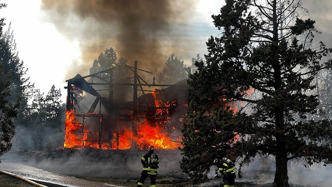 Fire Destroys Shop Building in Tumalo, No Homes Damaged