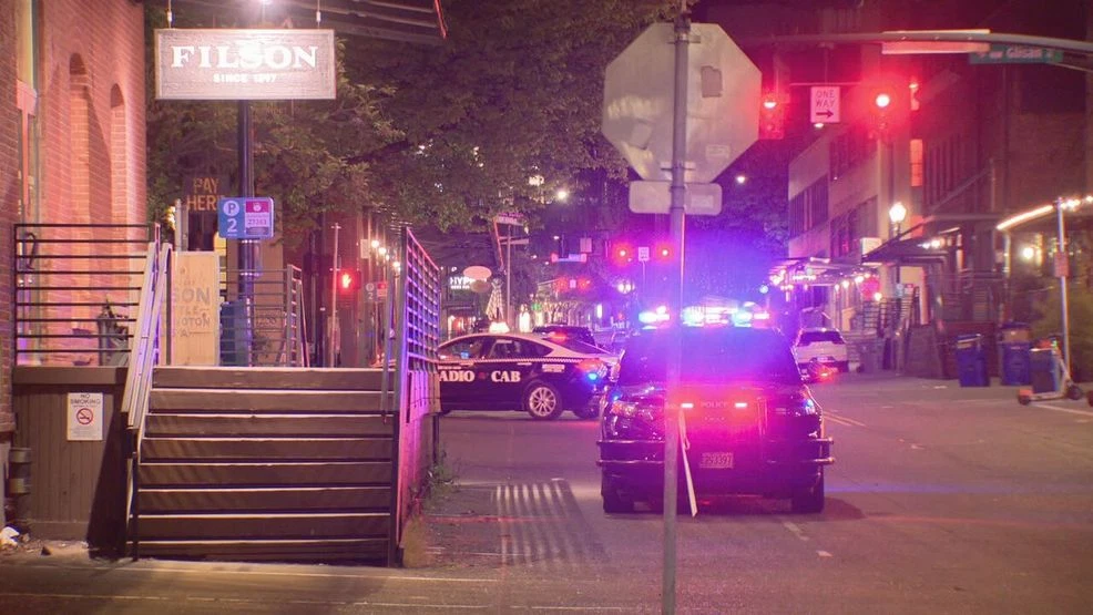 3 wounded in overnight shooting at bar Portland's Pearl District