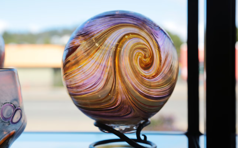Oregon Coast Dispute Over Glass Float Leads to Woman’s Arrest in Lincoln City