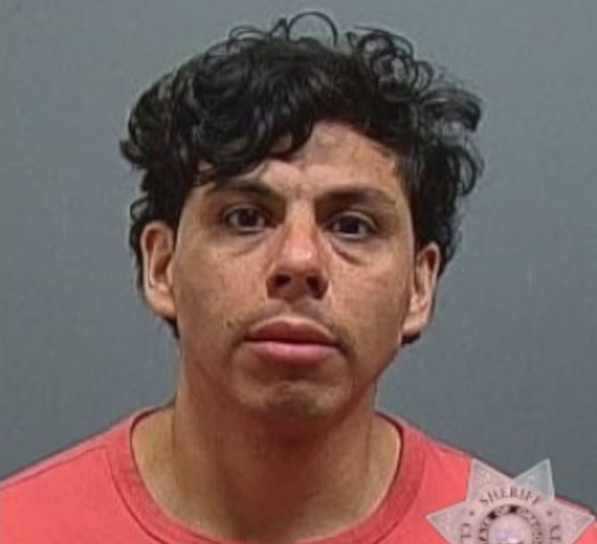 Former Gresham Police Officer Accused of Sex Crimes Flees After Cutting Ankle Monitor