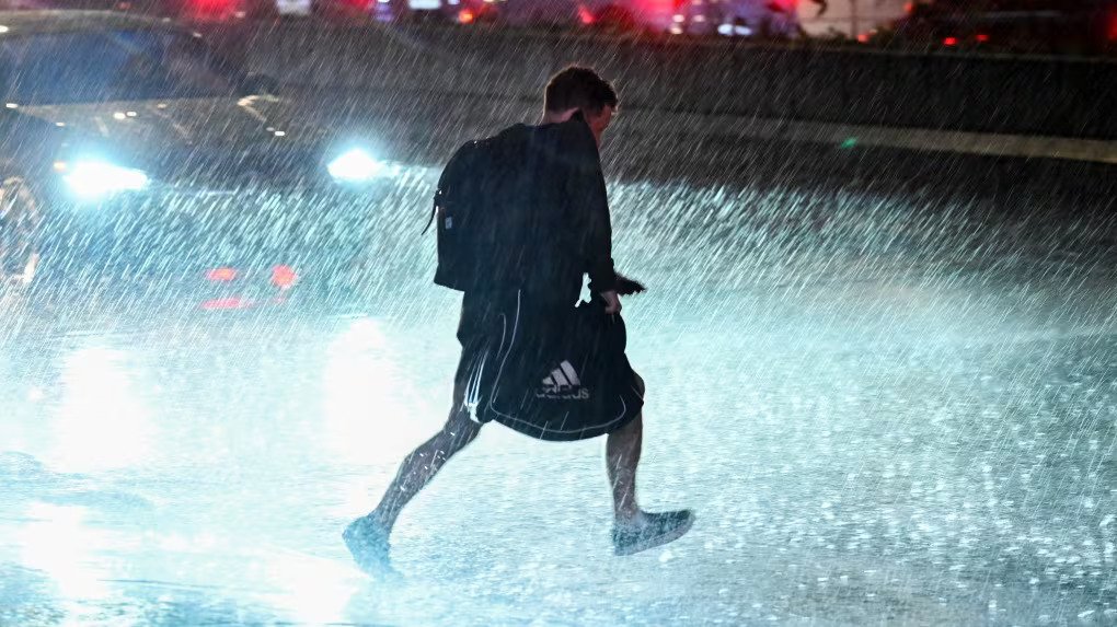 Severe Thunderstorm Watch issued for Montreal today, risk of 2 cm hail